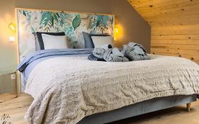Le Clos Du Rempart Suite & Jacuzzi